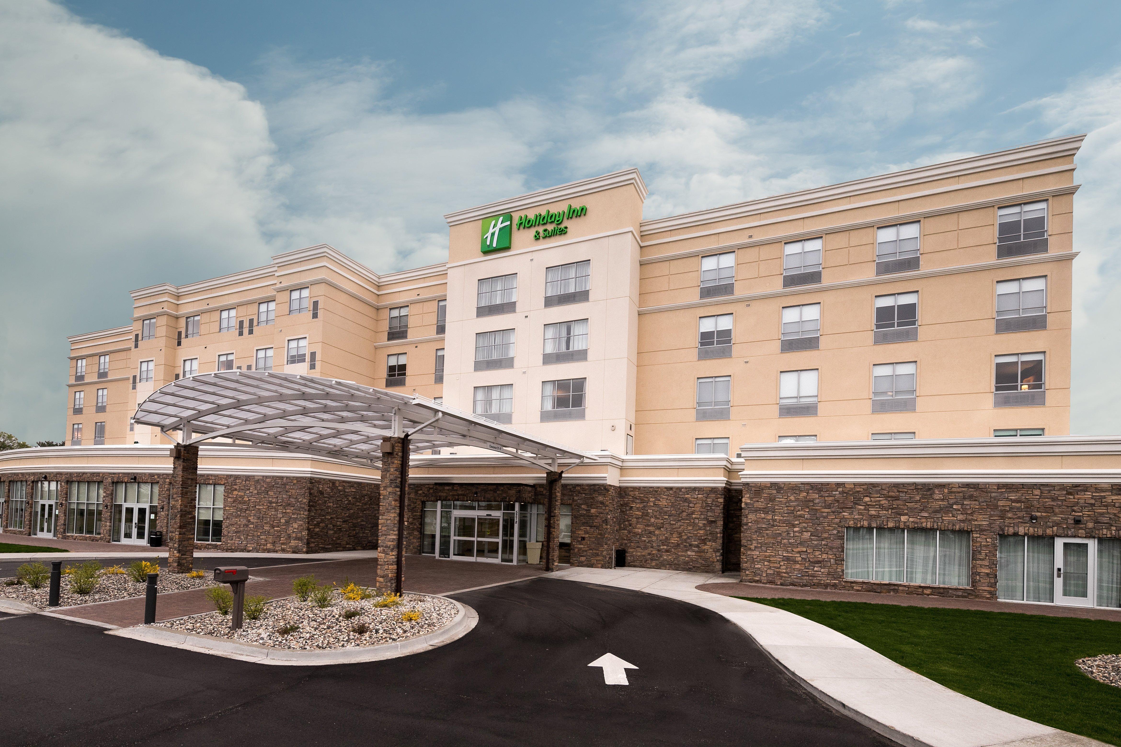 Holiday Inn Hotel & Suites - Mount Pleasant, An Ihg Hotel Exterior photo